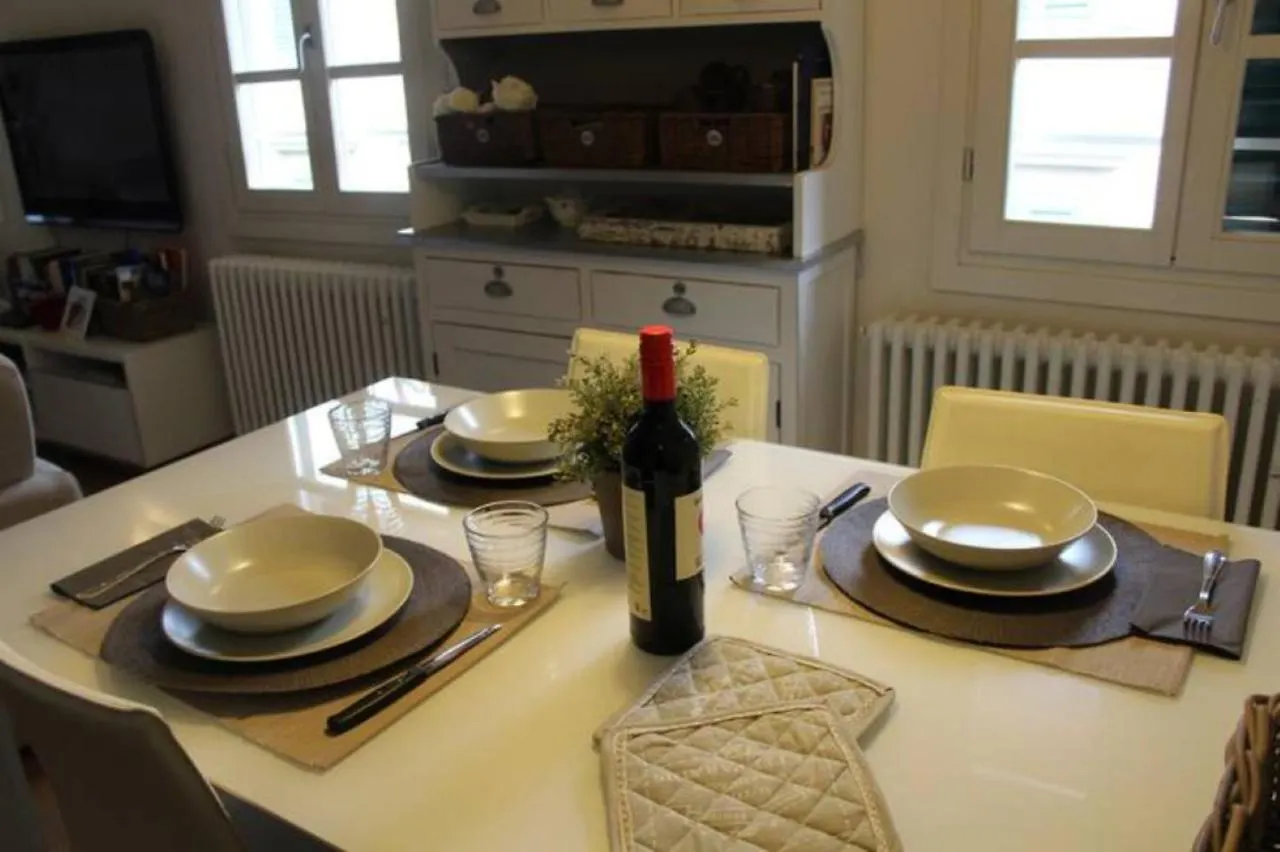 Апартаменты Cosy Flat In The Heart Of Флоренция Италия